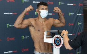 Результаты взвешивания турнира Bellator 260