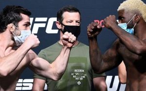 Видео боя Тимур Валиев - Тревин Джонс UFC on ESPN 15