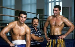 Первый тренер братьев Кличко: «В боксе Владимир достиг больше»