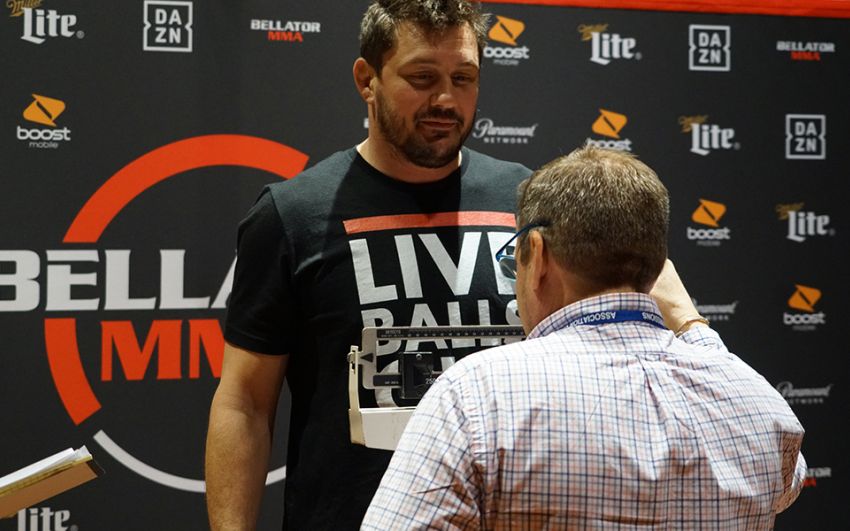 Результаты взвешивания участников турнира Bellator 215: Мэтт Митрион - Сергей Харитонов