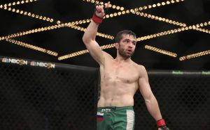 Тимур Валиев подписал контракт с UFC, известна дата дебюта