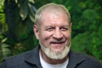 Глава федерации бокса Ингушетии - о Емельяненко: "Он - верующий христианин"