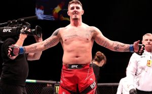 Аспиналл указал на главный недостаток Павловича перед их боем на UFC 295