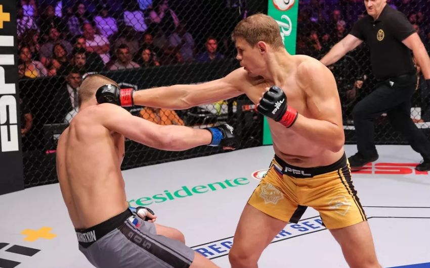Максим Гришин нокаутировал Михаила Мохнаткина на PFL 6