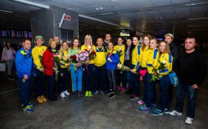 Женская сборная Украины вернулась в Киев после выступления на чемпионате мира по боксу