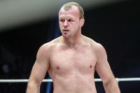 Александр Шлеменко рассказал, как усмирял пьяного человека на улице: "Взял этого оленя за шкварки, он там что-то подрыгался"