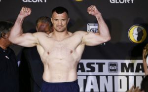 Мирко Кро Коп досрочно победил Роке Мартинеса на турнире Rizin FF 13