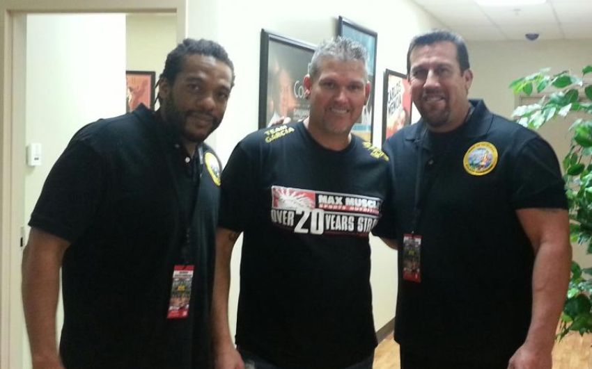 Назначены судьи на титульные поединки турнира UFC 209