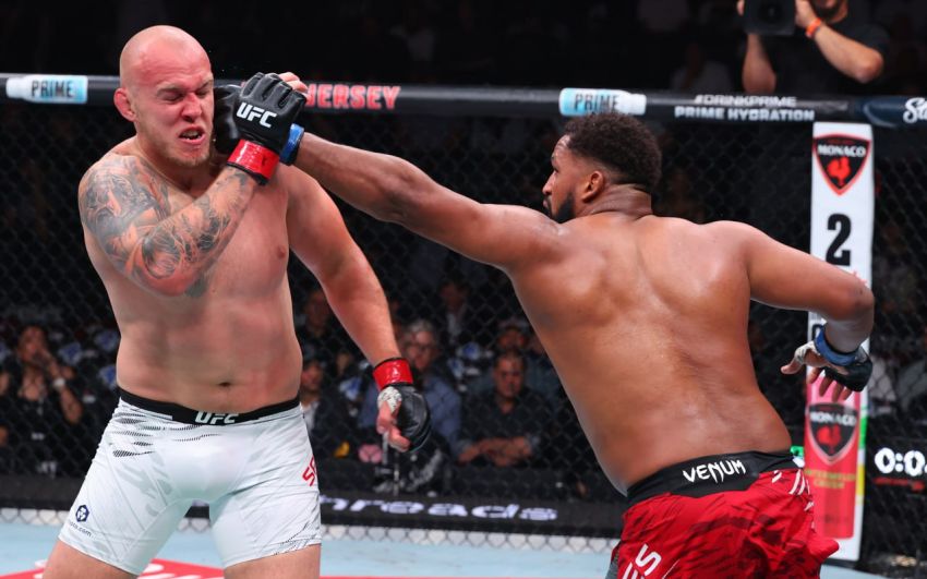 Видео боя Уолдо Кортес-Акоста – Сергей Спивак UFC 316