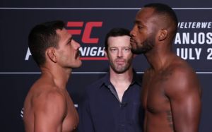 Церемония взвешивания турнира UFC on ESPN 4: Рафаэль Дос Аньос - Леон Эдвардс