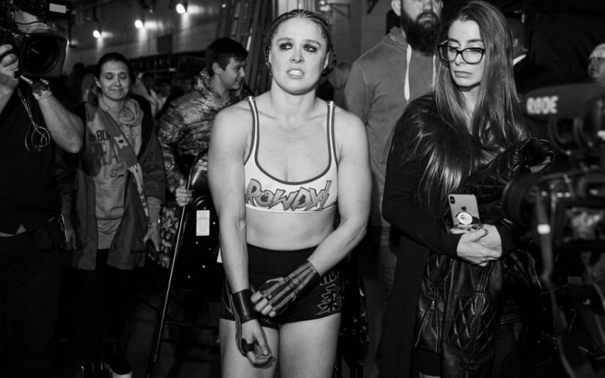 Ронда Роузи проиграла в главном событии WrestleMania 35