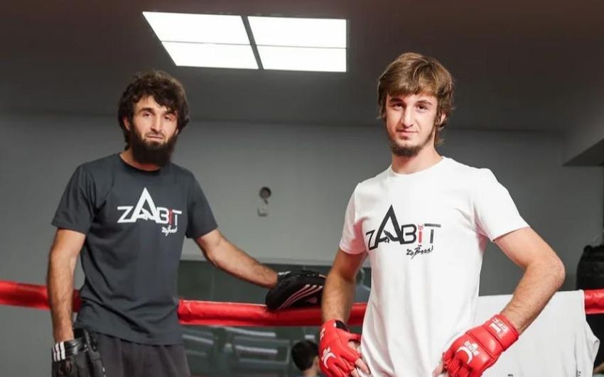 Забит Магомедшарипов прокомментировал подписание брата Хасана в Bellator