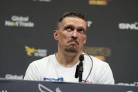 Александр Усик резко высказался о возможной политической карьере: "Нах*ра оно мне надо?"