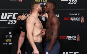 Видео боя Ян Блахович - Исраэль Адесанья UFC 259