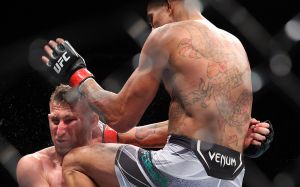 Исраэль Адесанья прокомментировал дебют Алекса Перейры в UFC: "Надеюсь, мы скоро встретимся"