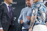 Рафаэль Дос Аньос предложил подраться Конору Макгрегору