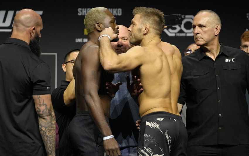 Видео боя Дерек Брансон — Дрикус дю Плесси UFC 285