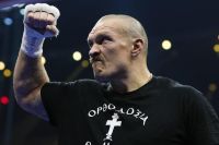 Фрэнк Уоррен сомневается, что Усик будет драться с обязательными претендентами: "Он просто хочет чек"