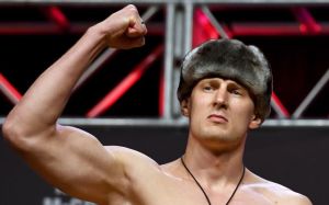 Александр Волков похвастался своим новым пистолетом Макарова
