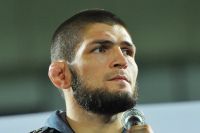 Хабиб Нурмагомедов о смерти Дадашева: "Когда я слышу такие новости, я начинаю ненавидеть этот спорт"