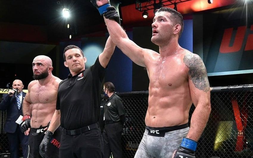 Слова Криса Вайдмана после победы над Ахмедовым на UFC on ESPN+ 32: "Я вернулся!"