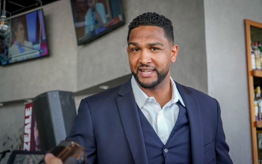 Доминик Бризил обратился к президенту WBC: "Расскажи ка, как работает эта система рейтингов?!"