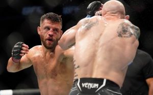 Келвин Каттар считает, что победил Эмметта на UFC on ESPN 37: "У меня куча вопросов"