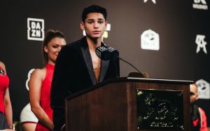 Райан Гарсия встретится с Golden Boy на этой неделе, чтобы обсудить бой с Кэмпбеллом