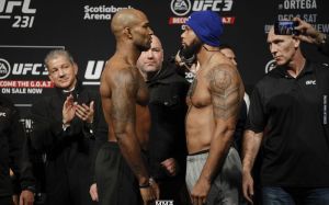 Видео боя Джими Манува - Тиаго Сантос UFC 231