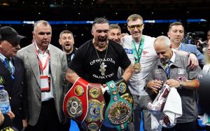 Александр Красюк назвал двух возможных соперников Усика по прощальному бою