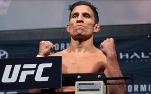 Бой Джозефа Бенавидеса и Рэя Борга пройдет на турнире UFC 229 в Лас-Вегасе