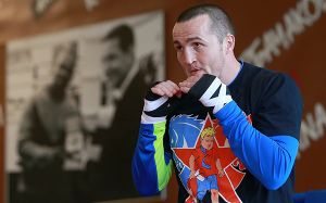 «Отнял бы половину зарплаты у футболистов и отдал в детдом». Денис Лебедев о взаимоотношениях с украинцами, Емельяненко и футбольной сборной