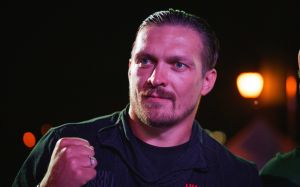 Александр Усик: "Я знаю, как жить без денег"