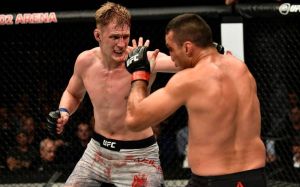 Видео боя Александр Волков - Фабрисио Вердум UFC Fight Night 127