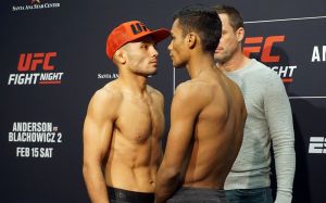 Видео боя Марк Де Ла Роса - Раулиан Пэйва UFC Fight Night 167
