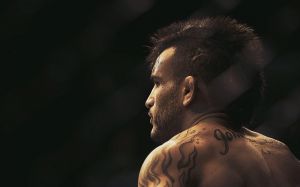 Джон Линекер просит прощения у фанатов за снятие с турнира UFC Fight Night 143