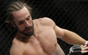 Боец UFC впал в кому из-за передозировки наркотиков