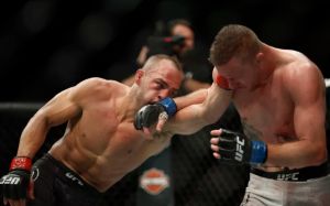 Бонусы турнира UFC 218
