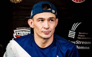 Дамир Исмагулов остался в карде турнира UFC Fight Night 142