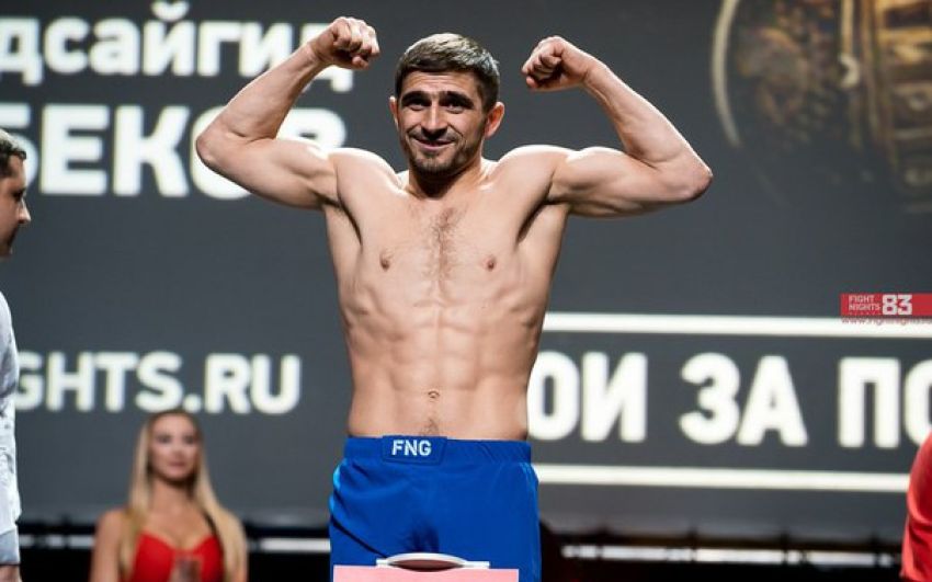 Ахмед Алиев нокаутировал Магомедсайгид Алибеков и стал новым чемпионом FIGHT NIGHTS GLOBAL в легком весе