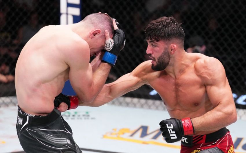 Видео боя Арман Царукян - Дамир Исмагулов UFC Fight Night 216