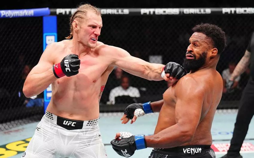 Александр Волков победил Уолдо Кортеса-Акосту на UFC 328
