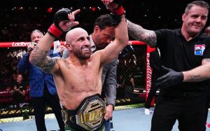 Слова Алекса Волкановски после победы в реванше с Диего Лопесом на UFC 325