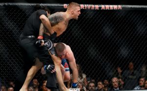 Реакция MMA-сообщества на досрочную победу Дастина Порье над Джастином Гэтжи
