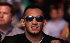 Тони Фергюсон встретится с Энтони Петтисом на турнире UFC 229