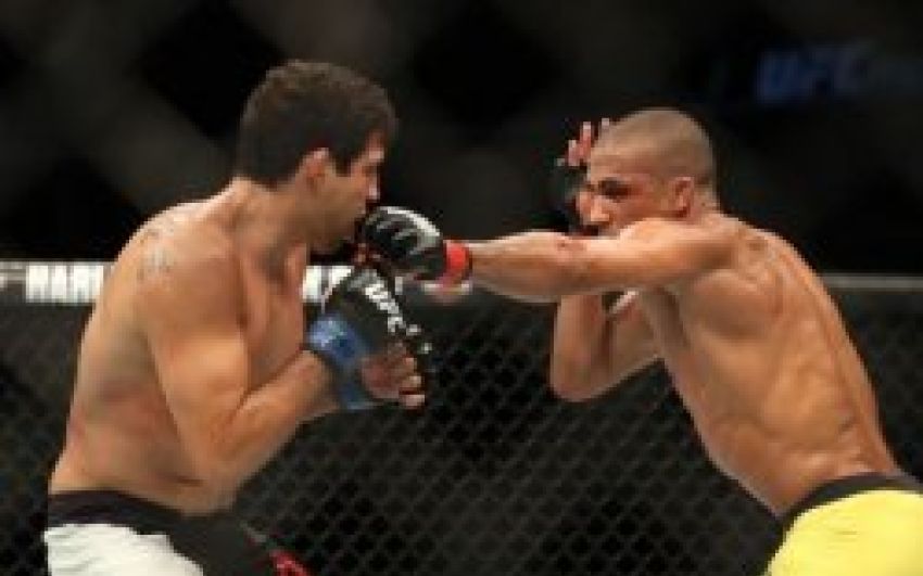 UFC: Эдсон Барбоса победил Гилберта Мелендеса