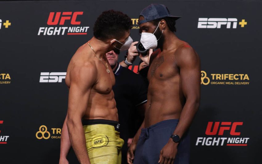 Видео боя Джонни Уокер - Райан Спэнн UFC on ESPN+ 36