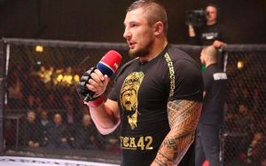 Евгений Гончаров: "В UFC сейчас бывают такие поединки, что под них уснуть можно"