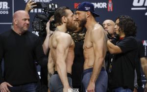 Видео боя Конор МакГрегор - Дональд Серроне UFC 246
