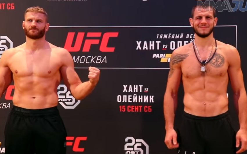 Дуэль взглядов на взвешивании перед турниром UFC Fight Night Moscow